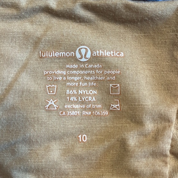 Lululemon Workout Top - Picture 4 of 4